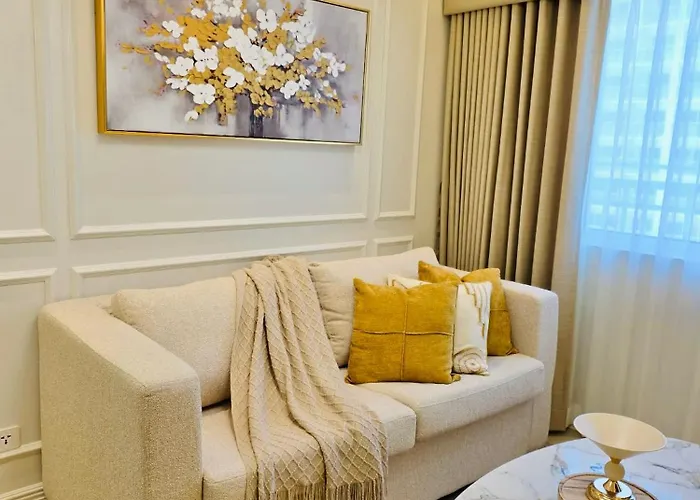Aparthotel The Elegance At Shore Residences New 2br 2ba Spacious Free Parking Near Moa *