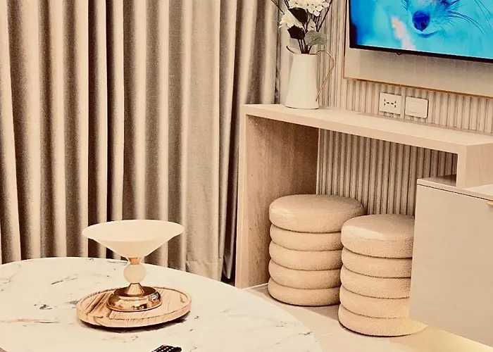 The Elegance At Shore Residences New 2br 2ba Spacious Free Parking Near Moa Aparthotel Manila