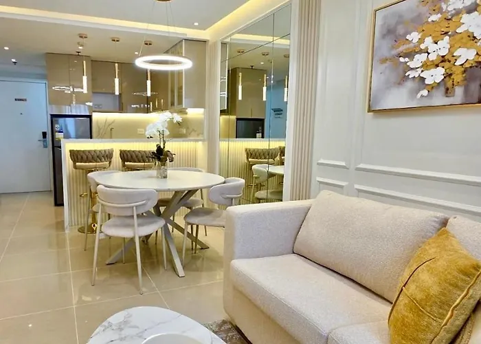 Aparthotel The Elegance At Shore Residences New 2br 2ba Spacious Free Parking Near Moa