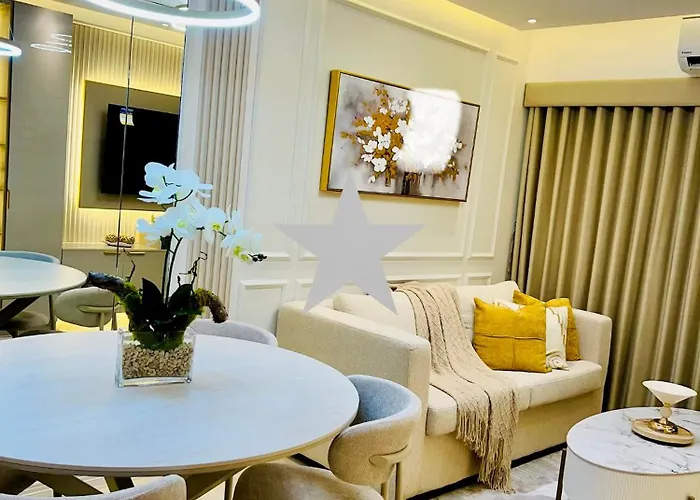 Aparthotel The Elegance At Shore Residences New 2br 2ba Spacious Free Parking Near Moa Manila