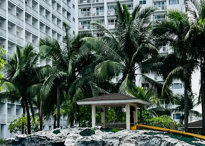 Aparthotel The Elegance At Shore Residences New 2br 2ba Spacious Free Parking Near Moa Manila