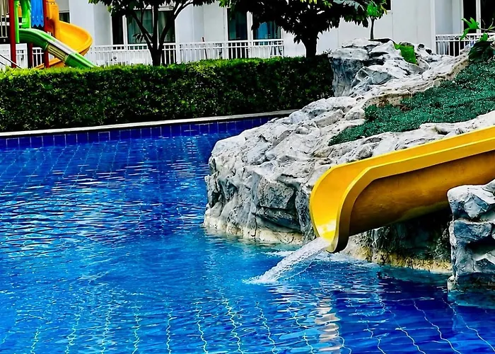 The Elegance At Shore Residences New 2br 2ba Spacious Free Parking Near Moa